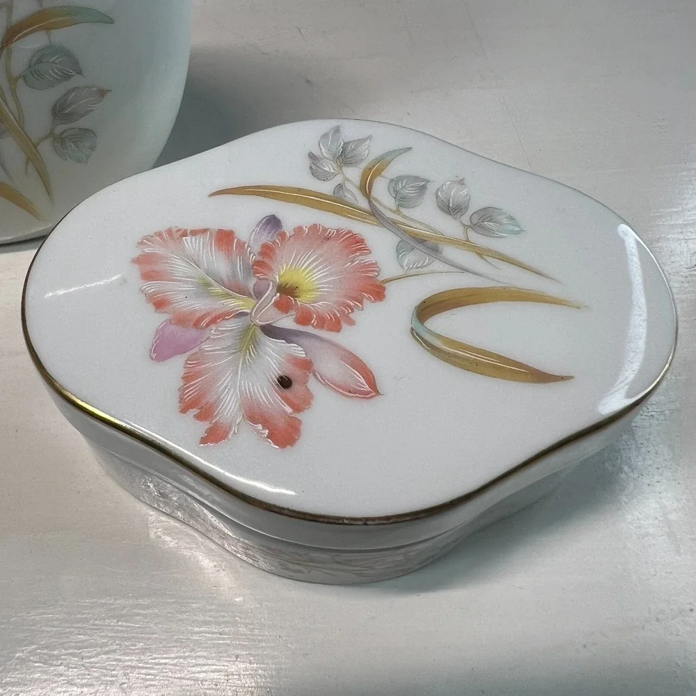 Vintage Otagiri Japan Porcelain Vanity Set Vase Trinket Box Dish Hand Painted